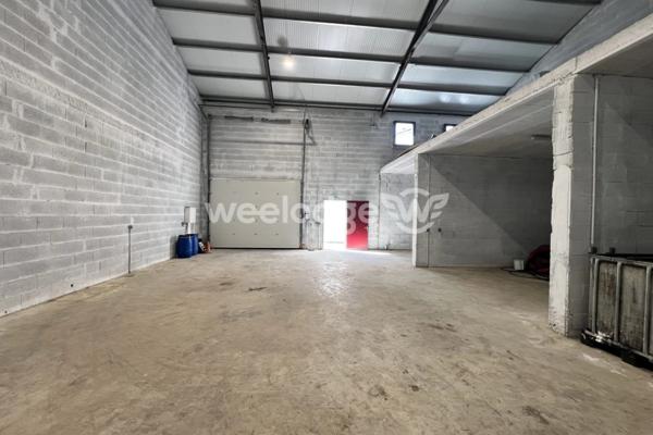 Local commercial à vendre de 223 m² à Villefranque