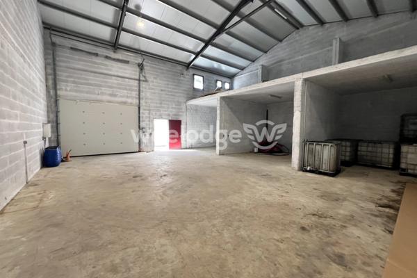 Local commercial à vendre de 223 m² à Villefranque