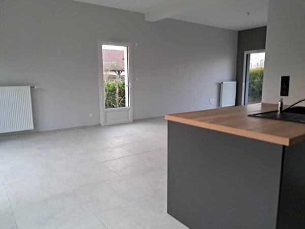 Maison à SAINT PRYVE SAINT MESMIN (45750)