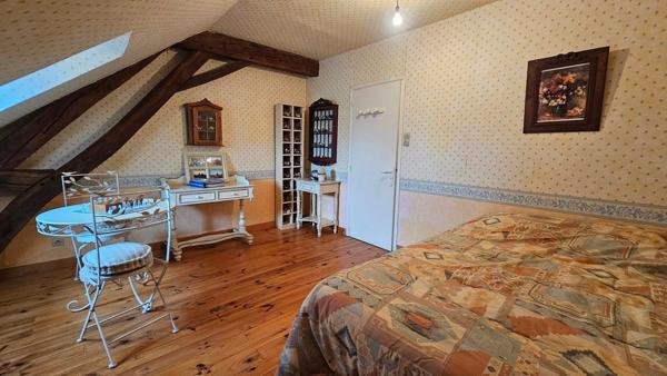 Maison 290 m2 - 5 chambres - Dépendances  - Jardin Exceptionnel 2200 m2