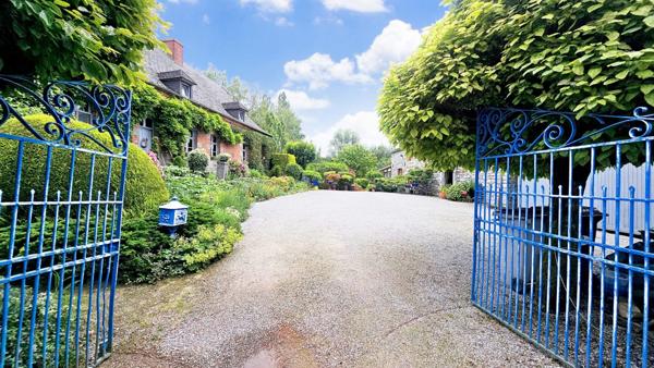 Maison 290 m2 - 5 chambres - Dépendances  - Jardin Exceptionnel 2200 m2