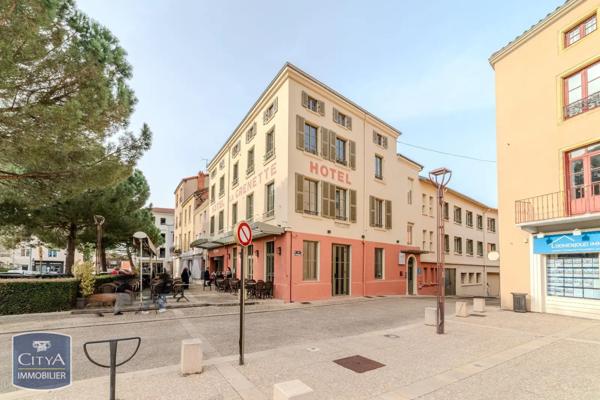 Immeuble à vendre 1000m²