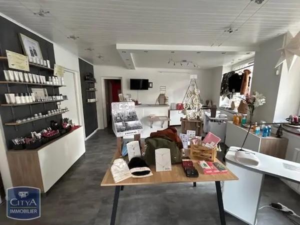 Local commercial à louer 53.91m²