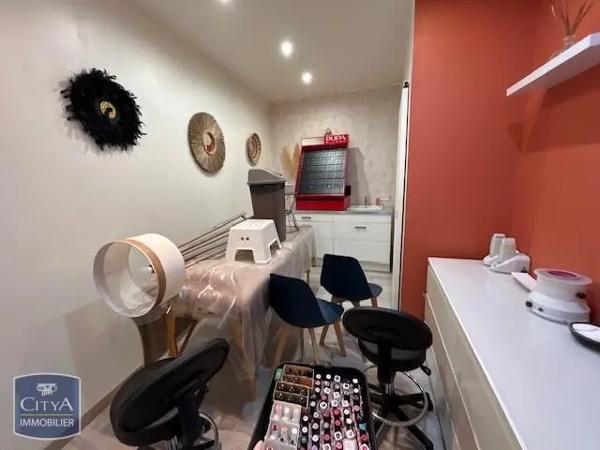 Local commercial à louer 53.91m²