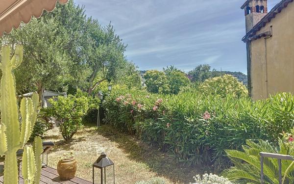 Appartement à vendre    4 pièces • 90 m2 Le Cannet