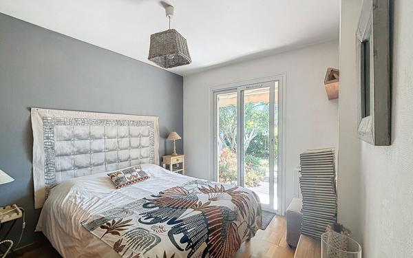 Appartement à vendre    4 pièces • 90 m2 Le Cannet