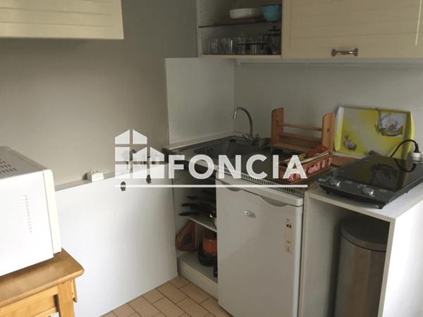 Location Studio meublé 31.2 m² - 64 RUE RAYMOND POINCARE Nancy 54000