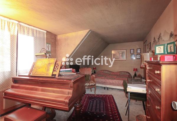 Maison 6 pièces - 140 m² Exclusivité efficity