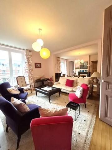 Appartement à vendre 3 pièces 142.5m² Cambrai (59400)