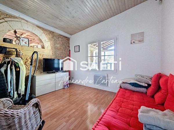 Belle demeure en pierre du 19e.