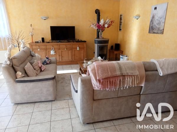 Maison à vendre 8 pièces 138 m² Athis-Val de Rouvre