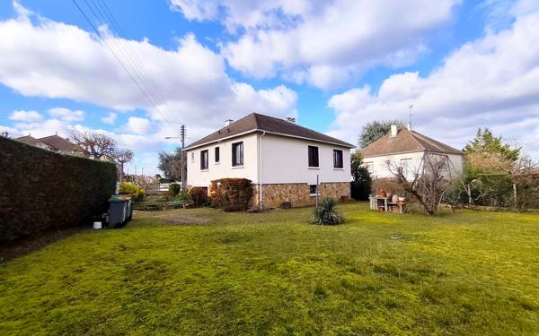 Maison à vendre    4 pièces • 75 m2 Épône