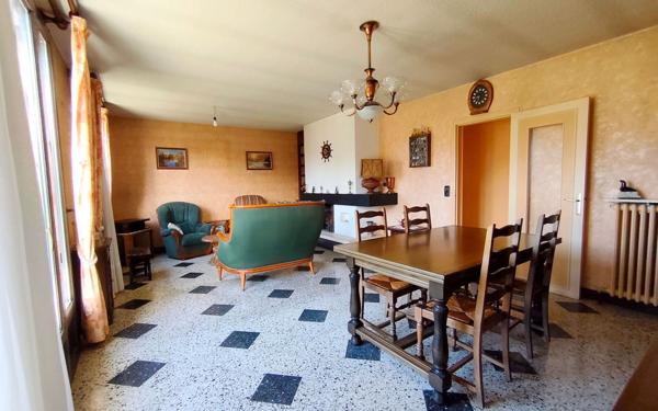Maison à vendre    4 pièces • 75 m2 Épône