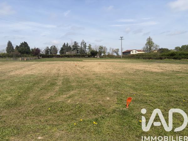 Terrain à vendre 1 280 m² Saint-Étienne-le-Molard