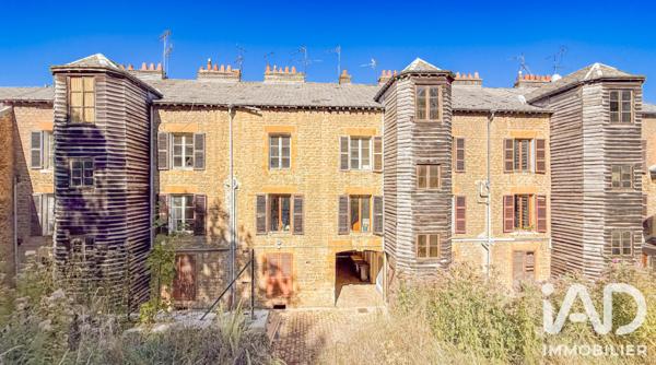 Immeuble à vendre 1 000 m² Sedan