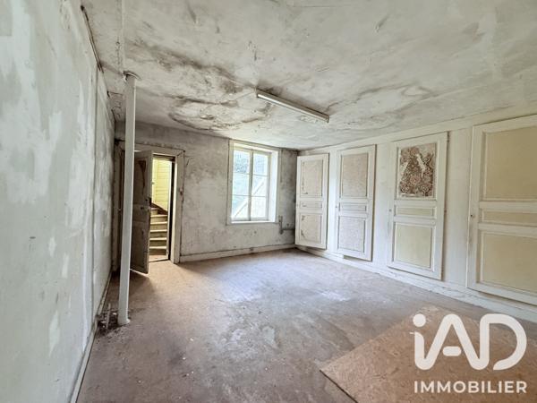 Immeuble à vendre 1 000 m² Sedan