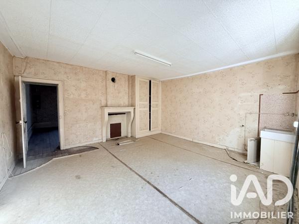 Immeuble à vendre 1 000 m² Sedan