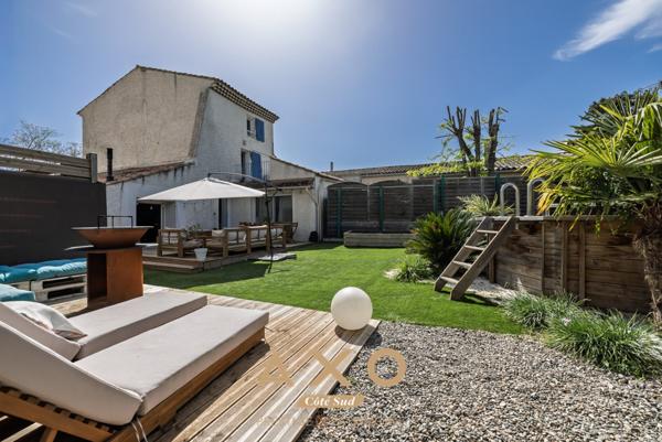 EXCLUSIVITE - MEYREUIL - MAISON DE VILLE - DEPENDANCE - JARDIN - PISCINE - TERRASSES - GARAGE -
