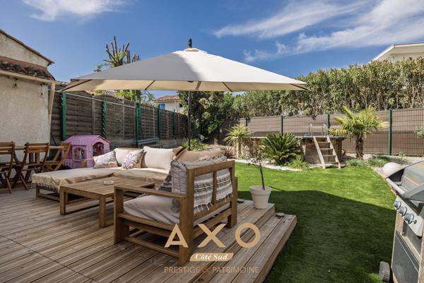 EXCLUSIVITE - MEYREUIL - MAISON DE VILLE - DEPENDANCE - JARDIN - PISCINE - TERRASSES - GARAGE -