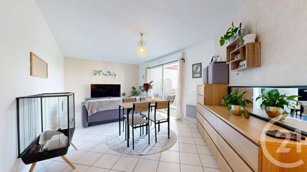 Appartement T2 à vendre  2 pièces - 51,92 m2 ST PIERRE D IRUBE - 64
