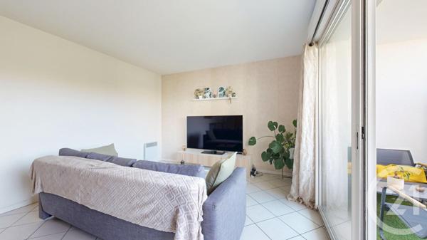 Appartement T2 à vendre  2 pièces - 51,92 m2 ST PIERRE D IRUBE - 64
