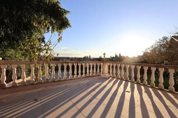 Maison familiale avec vue dégagée et piscine ? La Boisse