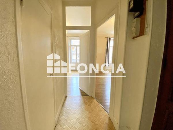 Location Appartement 2 pièces 47.17 m² - 8 RUE MICHELET Grenoble 38000