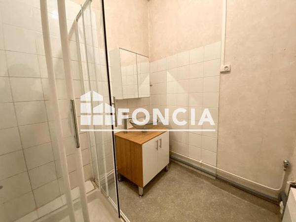 Location Appartement 2 pièces 47.17 m² - 8 RUE MICHELET Grenoble 38000