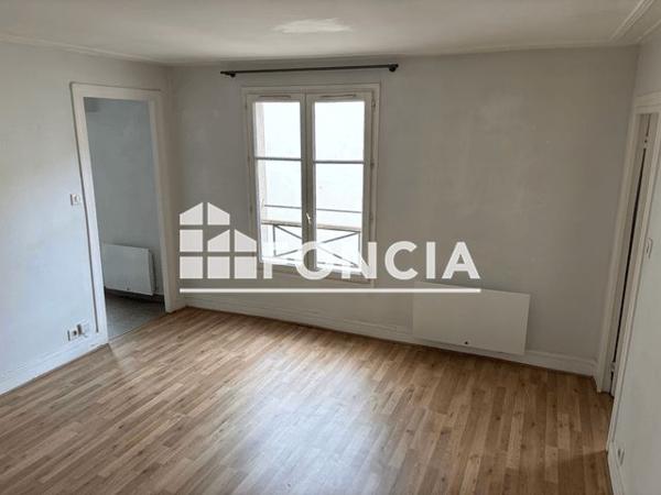 Location Appartement 2 pièces 39.4 m² - 91 RUE DU FBG SAINT MARTIN Paris 75010