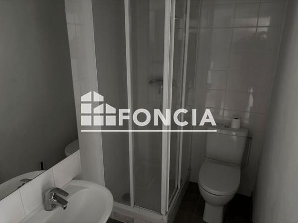 Location Appartement 2 pièces 39.4 m² - 91 RUE DU FBG SAINT MARTIN Paris 75010