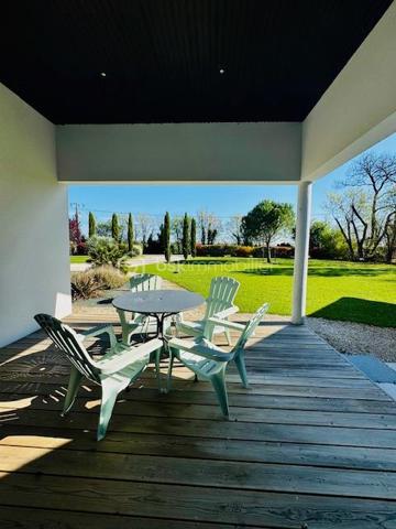 Maison contemporaine de 257 m²
