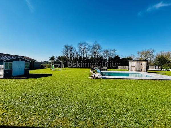 Maison contemporaine de 257 m²