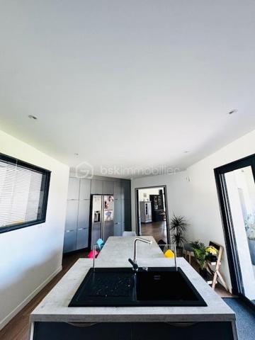 Maison contemporaine de 257 m²