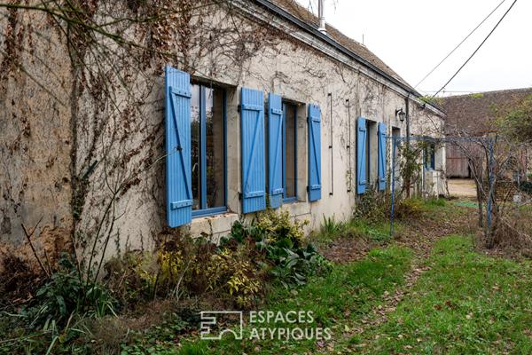 Fermette authentique avec dépendances et jardin