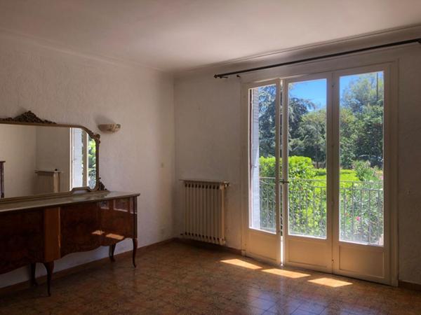 Maison Avignon 7 pièce(s) 141 m2 252000