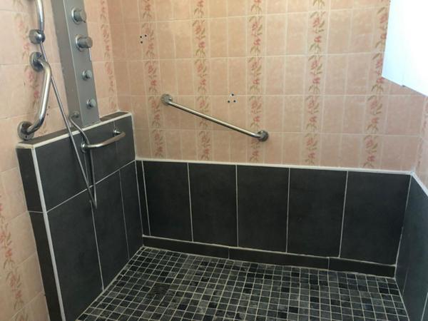 Maison Avignon 7 pièce(s) 141 m2 252000