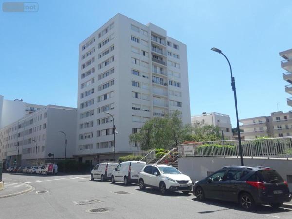 Appartement à louer à Cusset dans l'Allier (03300), ref : 03019-L114