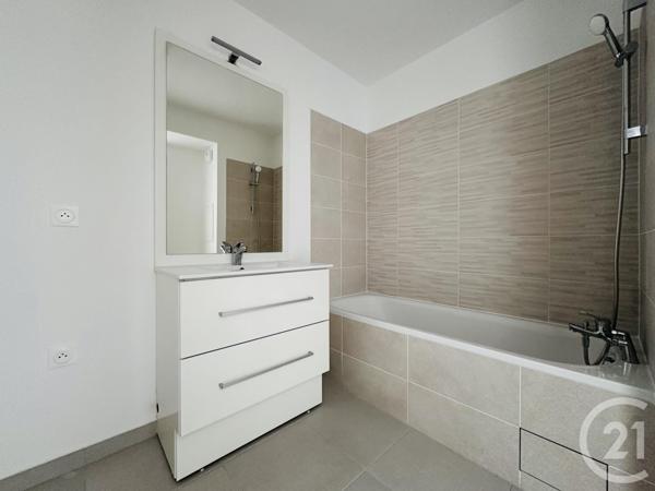 Appartement F3 à vendre  3 pièces - 66 m2 SARTROUVILLE - 78