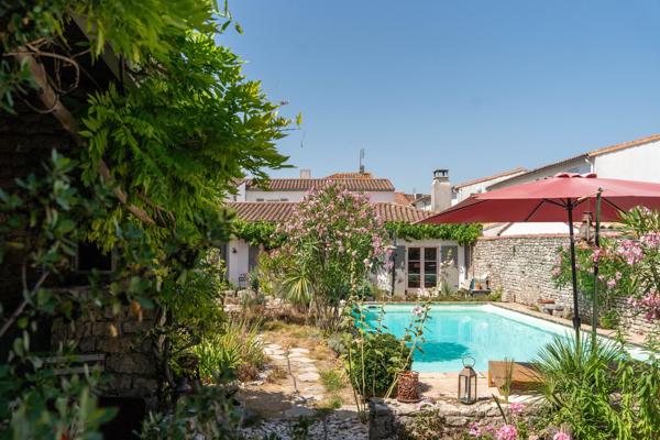 Vente Maison de luxe Le Bois-Plage-en-Ré 8 Pièces 200 m²