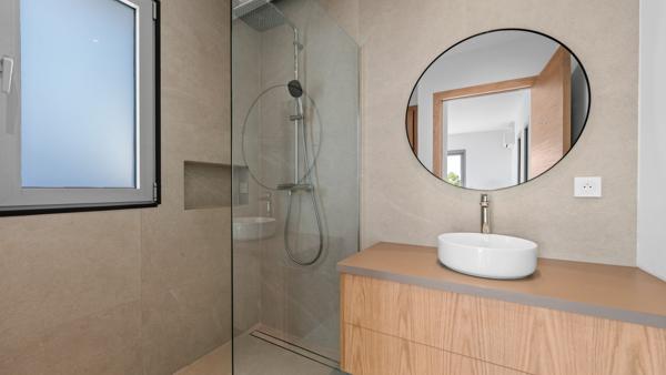 Vente Villa de luxe Les Issambres 7 Pièces 180 m²