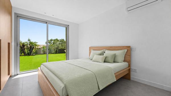 Vente Villa de luxe Les Issambres 7 Pièces 180 m²