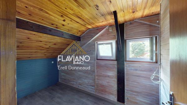 Maison avec T2 au rez-de-chaussée total 110 M2