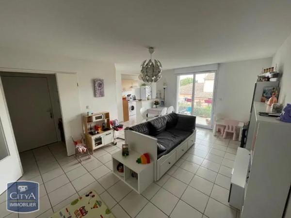 Appartement à louer 3 pièces 58.03m² Cazères (31220)