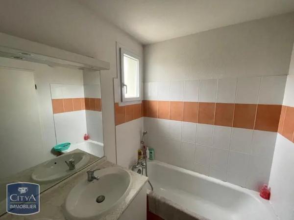 Appartement à louer 3 pièces 58.03m² Cazères (31220)