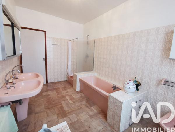 Location maison 5 pièces 114 m² Guernes