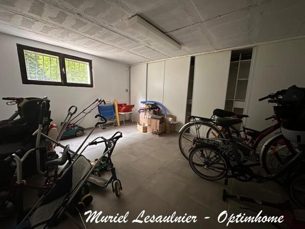 Maison familiale de 190 m² - 6 chambres - proximité du centre-ville et écoles
