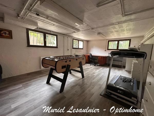 Maison familiale de 190 m² - 6 chambres - proximité du centre-ville et écoles