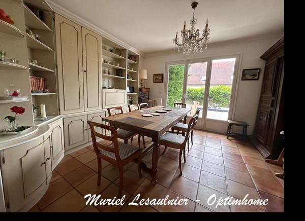 Maison familiale de 190 m² - 6 chambres - proximité du centre-ville et écoles