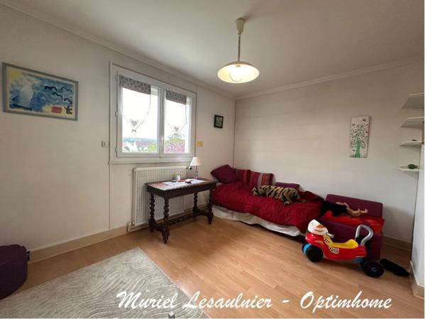 Maison familiale de 190 m² - 6 chambres - proximité du centre-ville et écoles