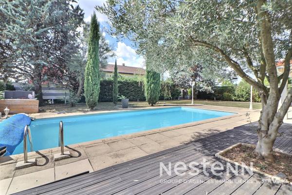 Maison Manissieux, 238m2, 8 pièces, 5 chambres, piscine, studio indépendant